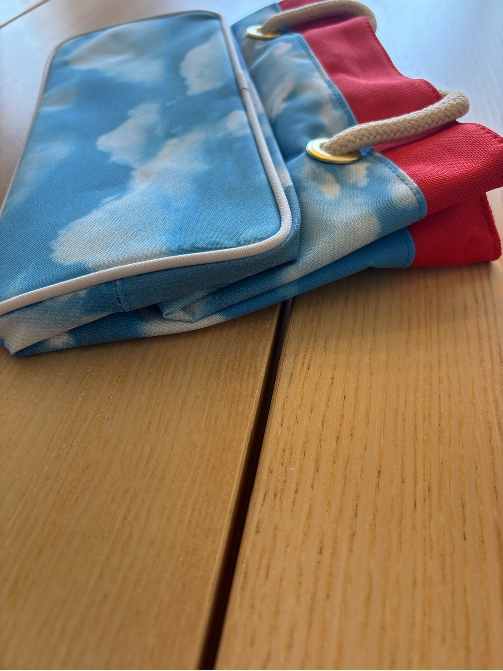 BNOT MOSCHINO Authentic and Vintage 90’s Clouds hand bag!!! - Picture 4 of 12